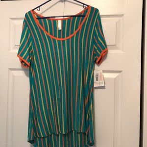 NWT Lularoe classic t